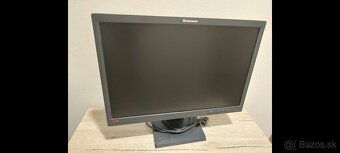 LCD monitor Lenovo 22" - 2