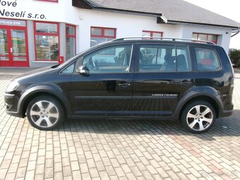 VW TOURAN CROSS 1,9TDI 77kw  05/2008 Tažné - 2