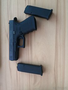 Glock 19 Gen4 - predam - 2