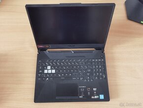 ASUS TUF F15 i5 11g 3050 16GB DDR5 144hz - 2