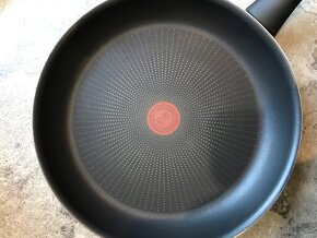 Panvica Tefal Titanium Fusion 32 cm - 2