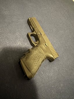 Glock 17 - 2