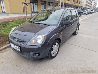 Ford Fiesta - 2