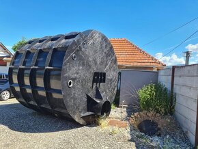 Samonosné oceľou vystužené plastové žumpy a nádrže - 2