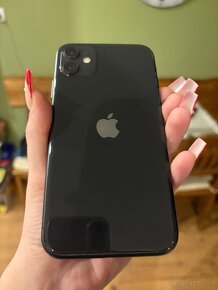 Predám iPhone 11 128 GB čierny - 2