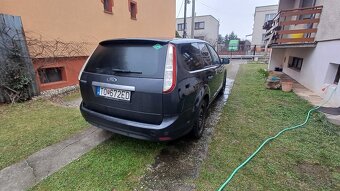 Ford Focus, benzin/plyn - 2