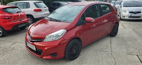 Toyota Yaris 1.0i kupene v SR 2013 - 2