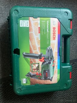 Bosch universal impact 700 - 2