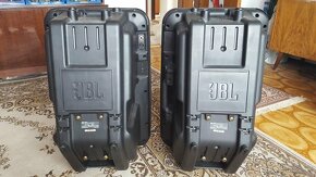 JBL  EON  1500 - 2