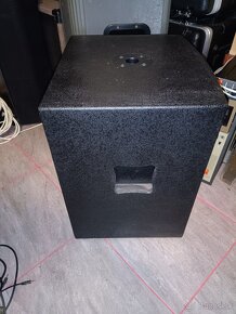 Aktívny 15" Subwoofer VONYX SWP15 - 2