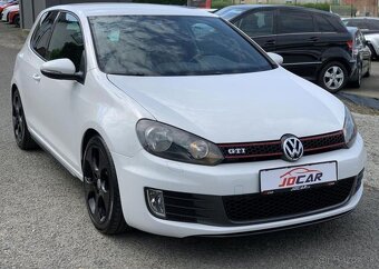 Volkswagen Golf 2.0GTi 155kw NAVI KLIMA ALU benzín manuál - 2