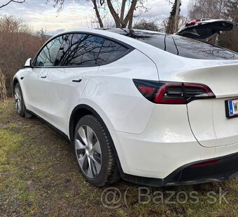 Tesla MODEL Y LONG RANGE 1.majitel 378kw 514 PS 4X4 - 2