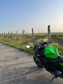 Kawasaki Ninja 650 krt edition - 2