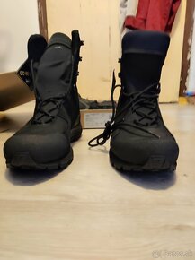 Trekova obuv  policajná Gore-Tex obuv Nove - 2