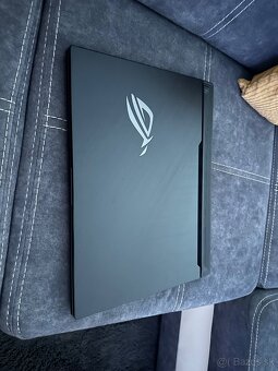 Asus ROG Strix g531gt-al106t - 2