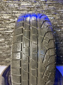 215/60 R17 96H M+s Pirelli SOTTOZERO - 2