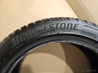 Špičkové zimné pneu Bridgestone - 205/50 r17 93H - 2