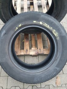 Zimne 235/65R17 Continental 2ks - 2