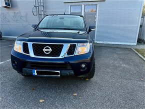 Nissan Navara NP300 DoubleCab Tekna - 2