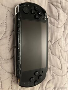 SONY PSP 3004 - 2