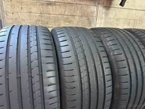 235/45R17 letne - 2