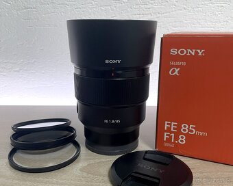 Sony 85mm F/1.8 + 4 filtre - 2