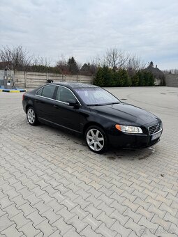 Volvo S80 2.4 D5 manuál - 2