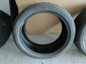 Pneu letné bridgestone potenza 235/40 r19 - 2