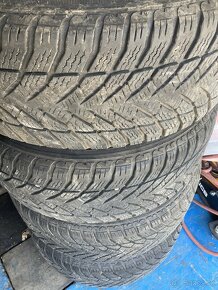 5x120 R17 pasuju na T5 Wolksvagen Bmw originál.zimné obutie - 2