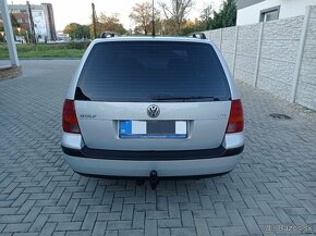 Golf 4 - 2