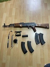 Ak 47+2 batérie nabíjačka zásobníky tlmič montáž - 2