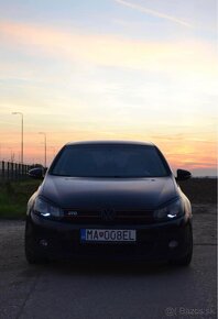 Volkswagen Golf 6 2.0tdi 103kw - 2