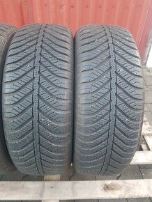 Zimne 195/60R15 Goodyear - 2