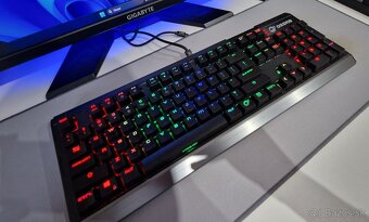 ⌨Herná mech. klávesnica Ozone strike X30 (RGB) - 2