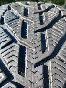 225/60 r17 zimne pneumatiky - 2