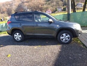 Toyota RAV4 2,2 D-4D 4x4 - 2