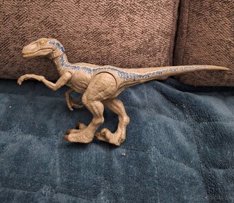 Velociraptor Blue - 2