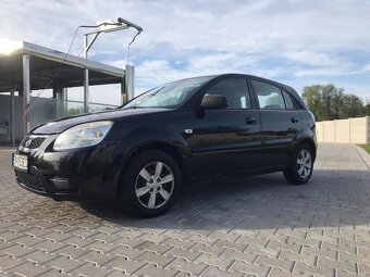 Kia Rio - 2