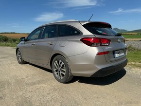 Hyundai i30 1,6 CRDI - stale platny inzerat - 2