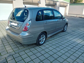 Predam Suzuki liana 1.3 Benzín, 66 kW , r.v. 2006 - 2