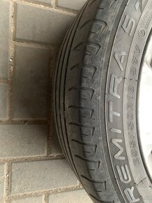 Letné pneu 235/50 r18 - 2