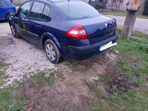 Renault megane 1.6 benzín  sedan 234000km - 2