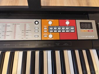 Predám klávesy  Yamaha PSR F50 - 2