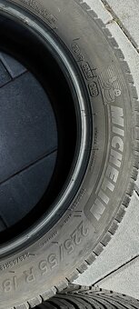 Celoročné pneumatiky 225/55 r18 - 2