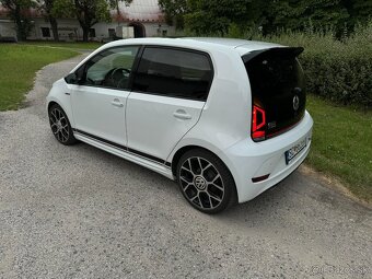 Volkswagen UP GTI - 2