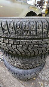 225/55/19  Zimni Hankook - 2