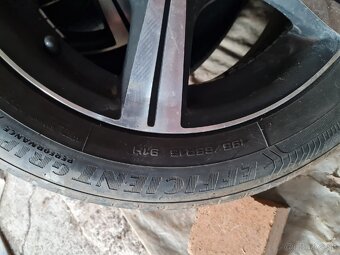 Predam 15 elektrony 4x 195/65R15 - 2