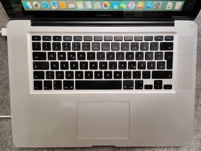 MacBook Pro (15-palcový, koniec roka 2008) - 2