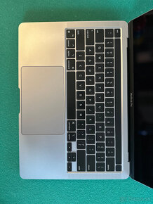 MacBook Pro M1, Spacegray, Touchbar, 2020 s 1000 GB SSD a 16 - 2