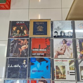 CD-čka...QUEEN,FAITLESS,MIKE+THE MECHANICS,GEORGE MICHAEL... - 2